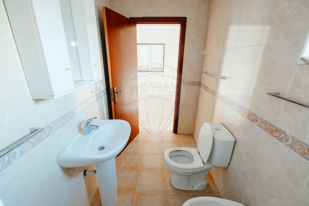 Moradia T2 para Venda em Manique do Intendente, Vila Nova de São Pedro e Maçussa Foto 19