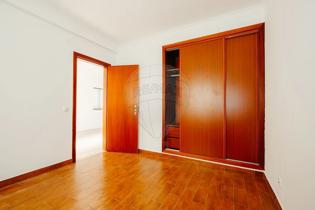 Moradia T2 para Venda em Manique do Intendente, Vila Nova de São Pedro e Maçussa Foto 18