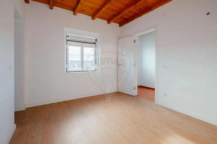 Moradia T2 para Venda em Manique do Intendente, Vila Nova de São Pedro e Maçussa Foto 11