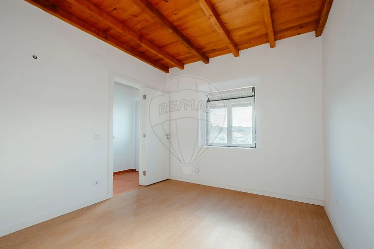 Moradia T2 para Venda em Manique do Intendente, Vila Nova de São Pedro e Maçussa Foto 10