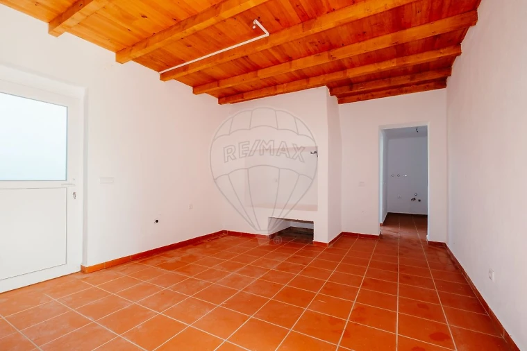 Moradia T2 para Venda em Manique do Intendente, Vila Nova de São Pedro e Maçussa Foto 3