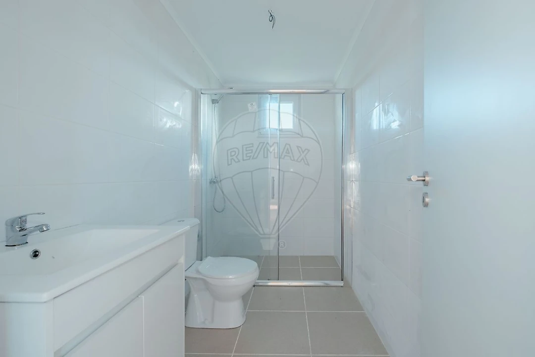 Moradia T2 para Venda em Manique do Intendente, Vila Nova de São Pedro e Maçussa Foto 13