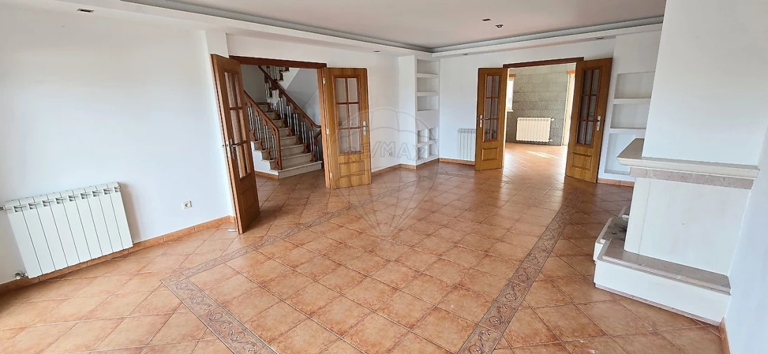 Moradia T4 para Venda em Leiria, Pousos, Barreira e Cortes Foto 29