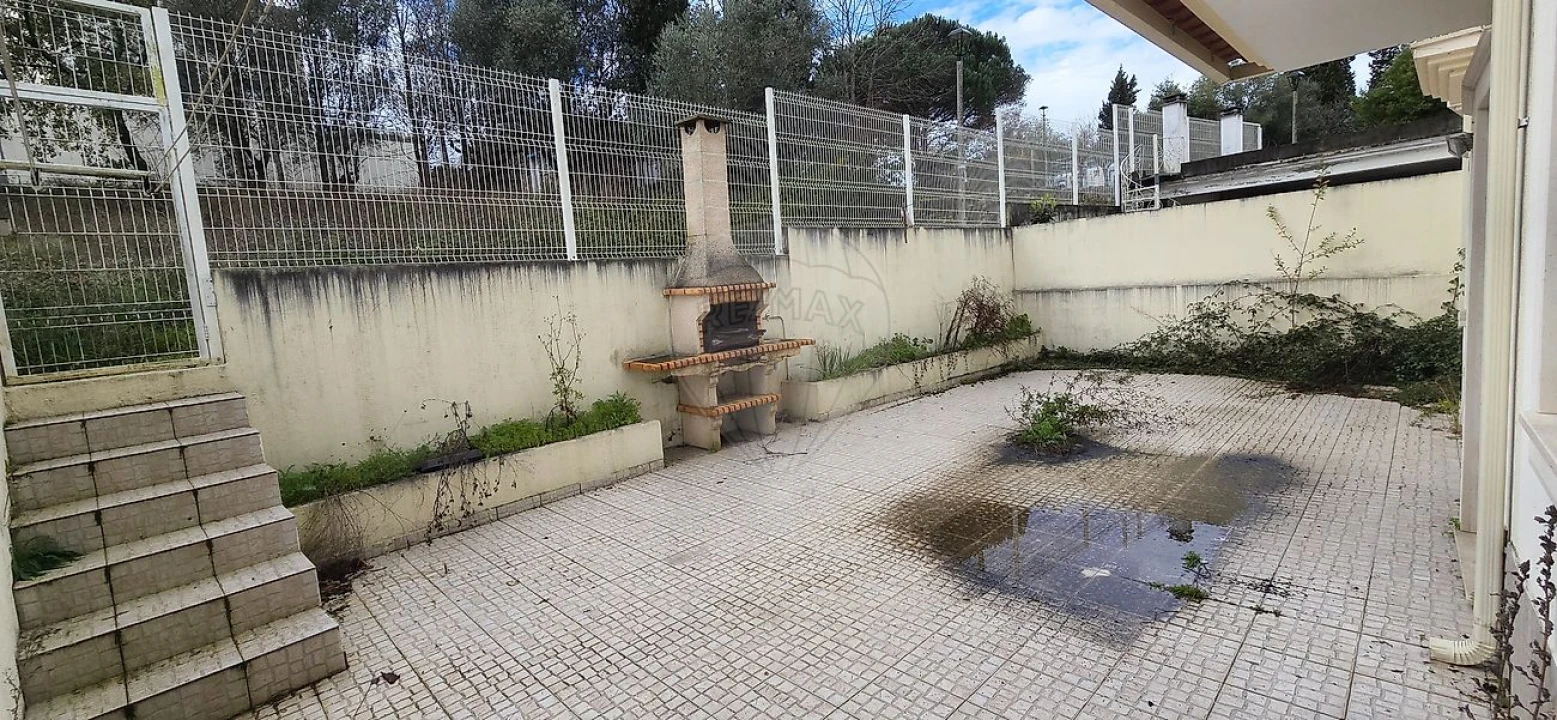 Moradia T4 para Venda em Leiria, Pousos, Barreira e Cortes Foto 10