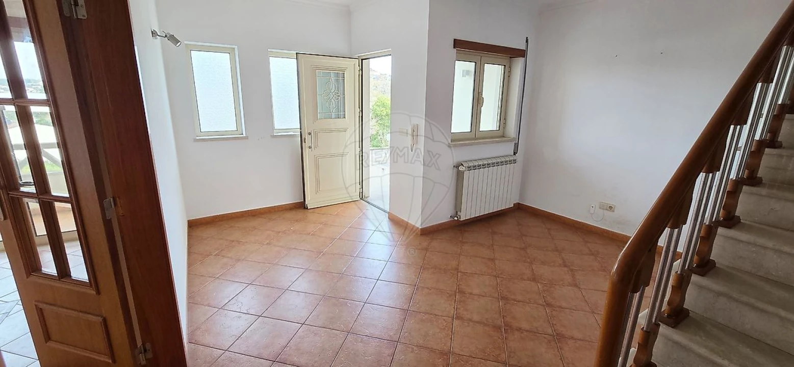 Moradia T4 para Venda em Leiria, Pousos, Barreira e Cortes Foto 31