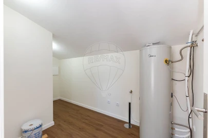 Apartamento T4 para Venda em Silvalde