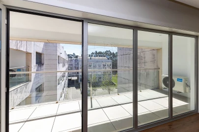 Apartamento T4 para Venda em Silvalde