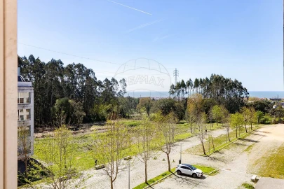 Apartamento T4 para Venda em Silvalde