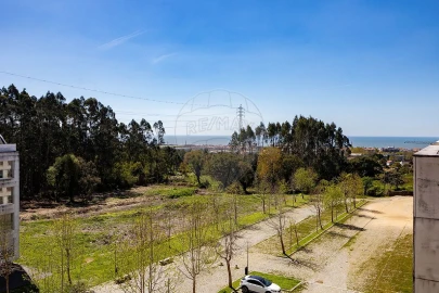 Apartamento T4 para Venda em Silvalde