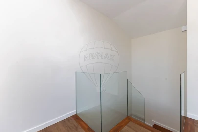 Apartamento T4 para Venda em Silvalde