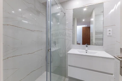 Apartamento T4 para Venda em Silvalde