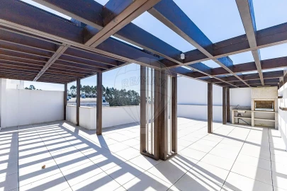 Apartamento T4 para Venda em Silvalde