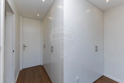 Apartamento T4 para Venda em Silvalde