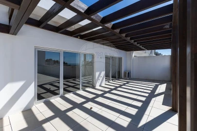 Apartamento T4 para Venda em Silvalde