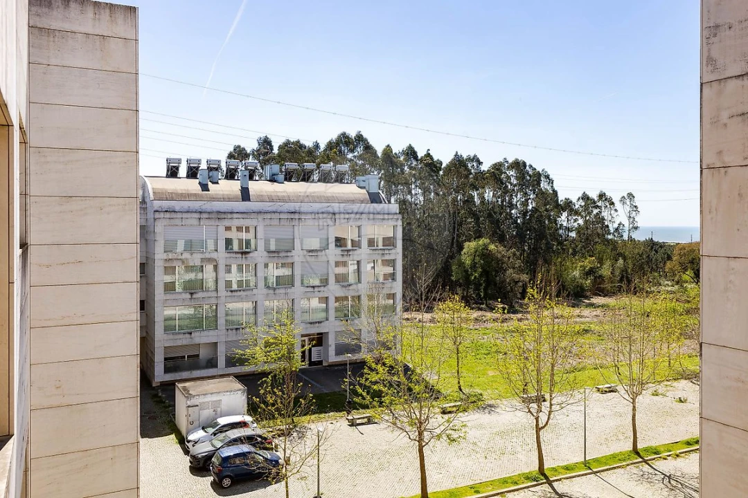 Apartamento T4 para Venda em Silvalde Foto 33