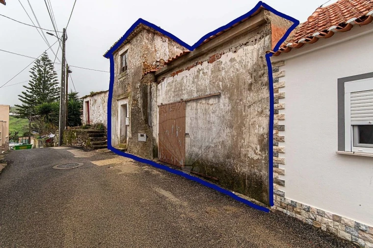 Moradia T2 para Venda em Vila Verde dos Francos Foto 11