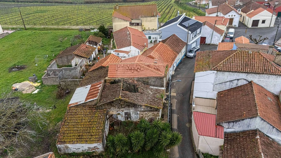 Moradia T2 para Venda em Vila Verde dos Francos Foto 20