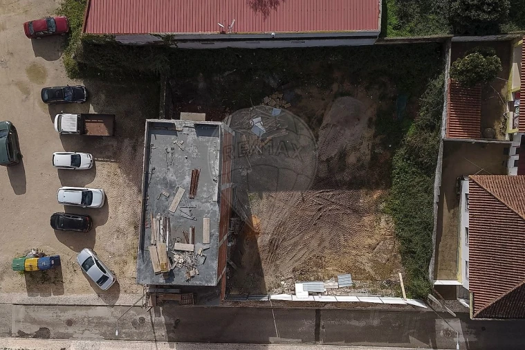 Moradia T3 para Venda em Rio Maior Foto 9