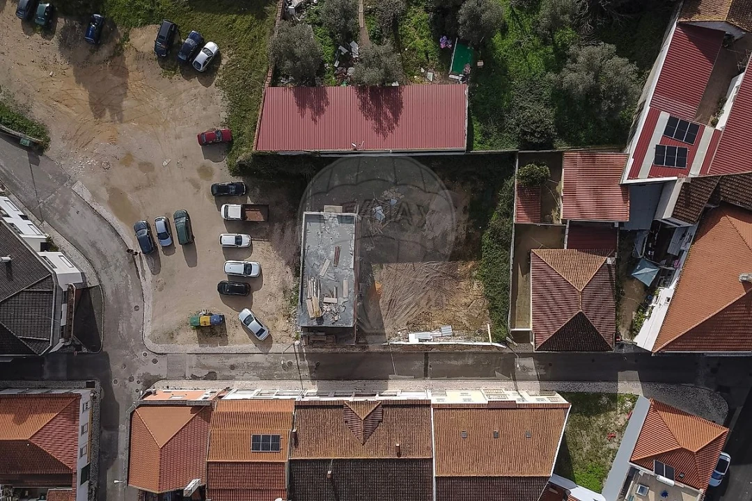 Moradia T3 para Venda em Rio Maior Foto 5