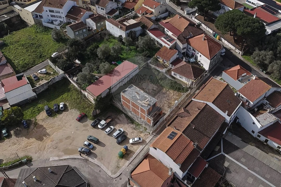 Moradia T3 para Venda em Rio Maior Foto 6