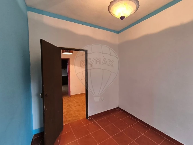 Moradia T2 para Venda em Abrã Foto 24