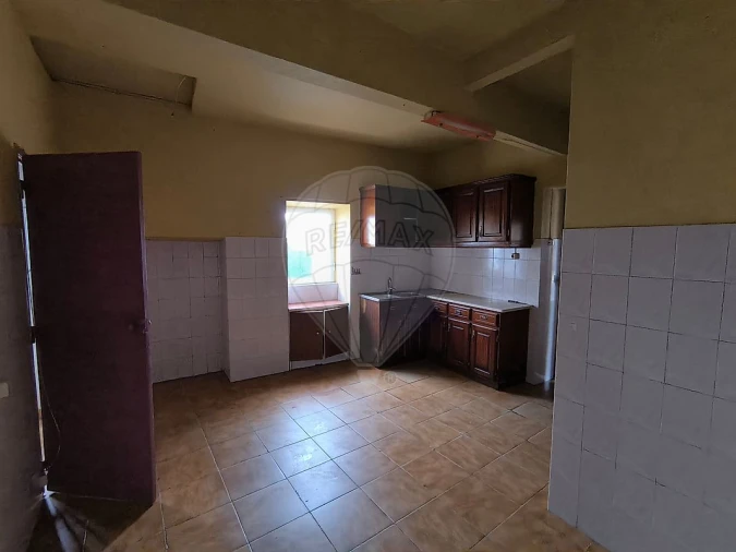 Moradia T2 para Venda em Abrã Foto 20