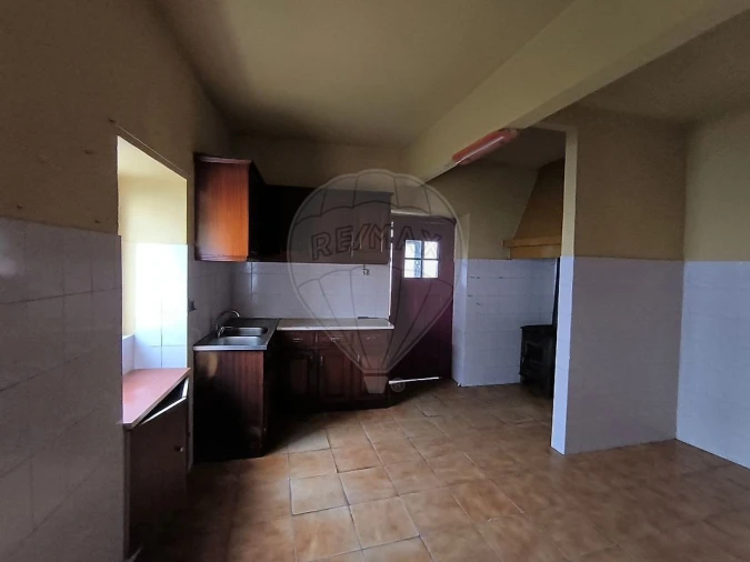 Moradia T2 para Venda em Abrã Foto 18