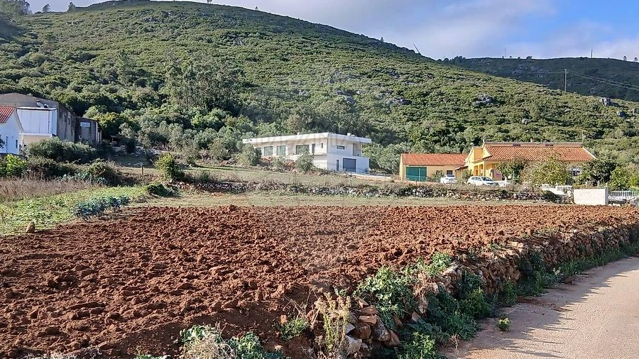 Terreno para Venda em Alcobertas
