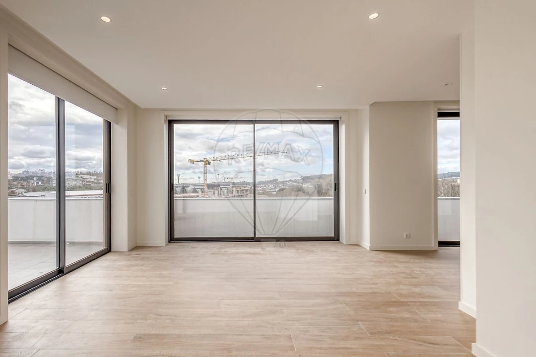 Apartamento T3 para Venda em Paços de Ferreira Foto 25