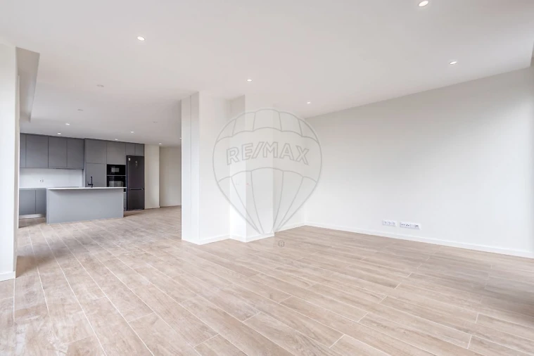 Apartamento T3 para Venda em Paços de Ferreira Foto 34