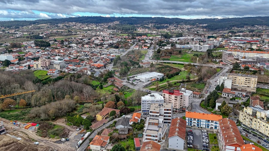 Apartamento T3 para Venda em Paços de Ferreira Foto 5