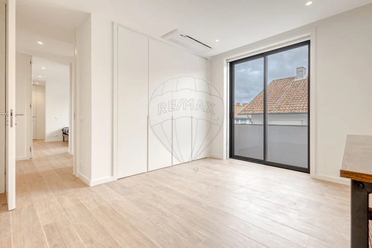 Apartamento T3 para Venda em Paços de Ferreira Foto 17