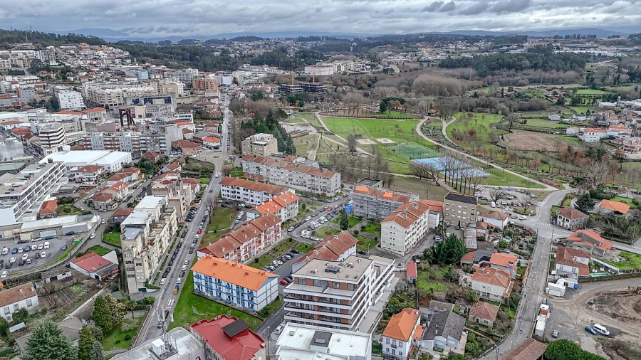 Apartamento T3 para Venda em Paços de Ferreira Foto 4