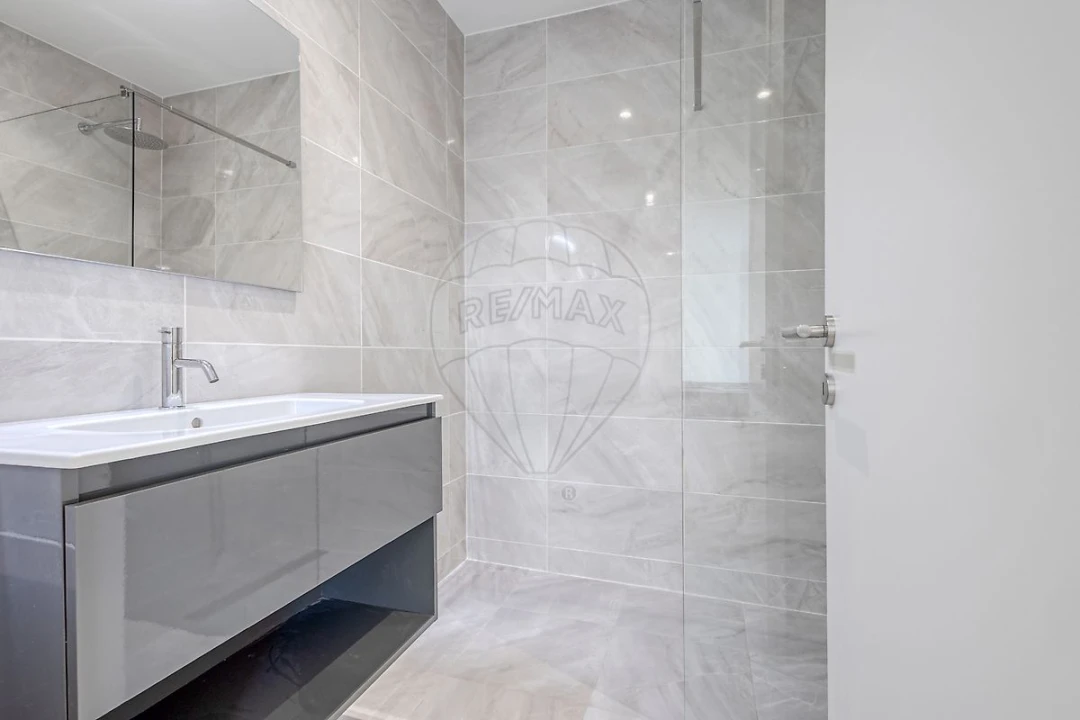 Apartamento T3 para Venda em Paços de Ferreira Foto 19