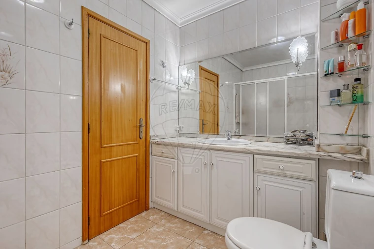 Apartamento T3 para Venda em Mozelos Foto 15