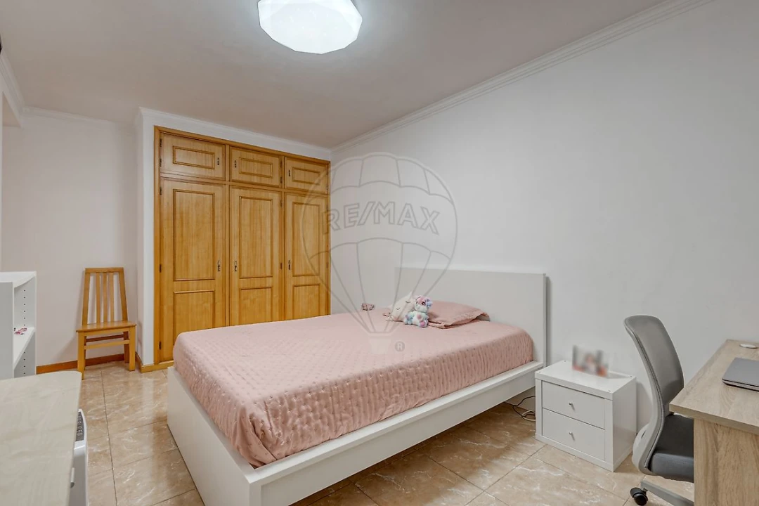 Apartamento T3 para Venda em Mozelos Foto 14