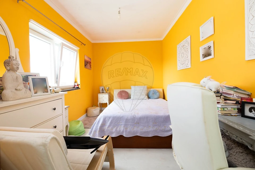 Moradia T4 para Venda em São Domingos de Rana Foto 10