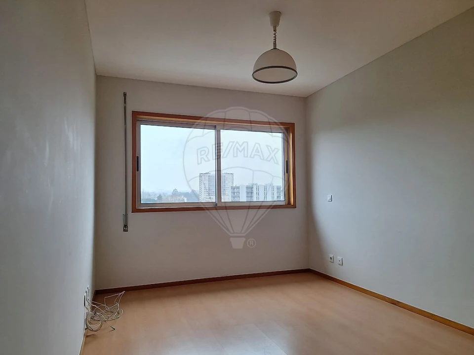 Apartamento T3 para Venda em Moreira Foto 15