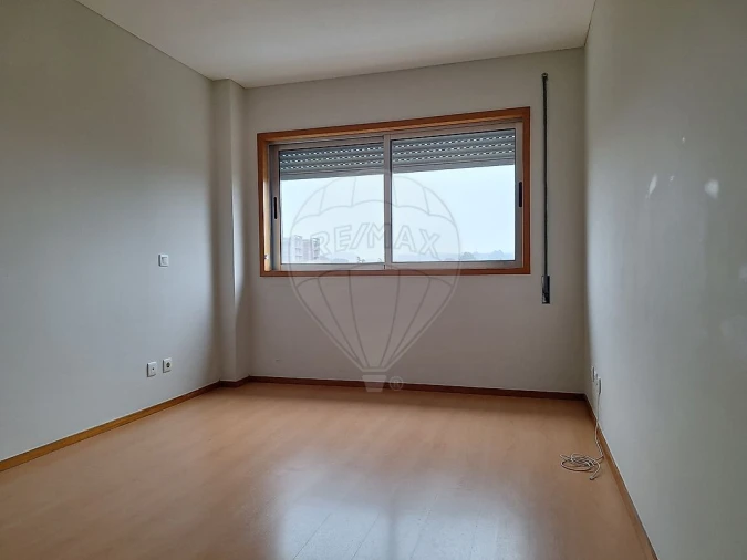 Apartamento T3 para Venda em Moreira Foto 23