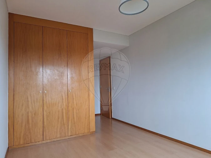 Apartamento T3 para Venda em Moreira Foto 14