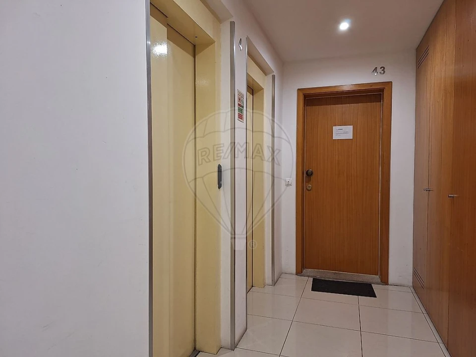 Apartamento T3 para Venda em Moreira Foto 26