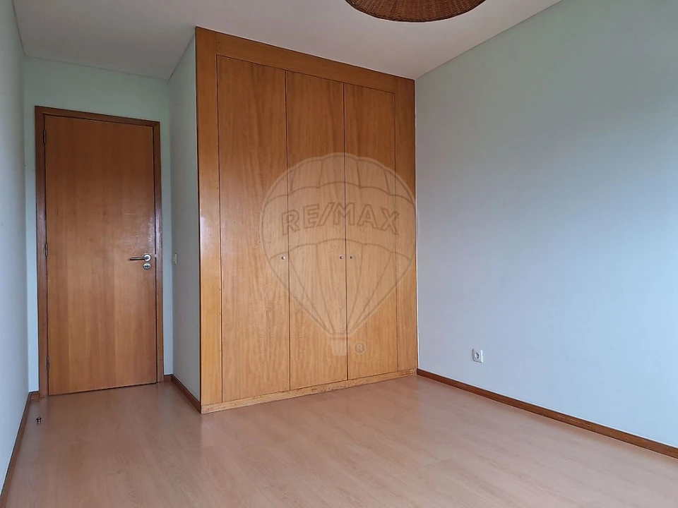 Apartamento T3 para Venda em Moreira Foto 17