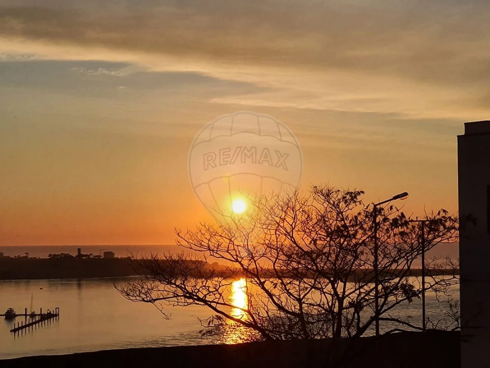 Apartamento T3 para Venda em Lordelo do Ouro e Massarelos Foto 12