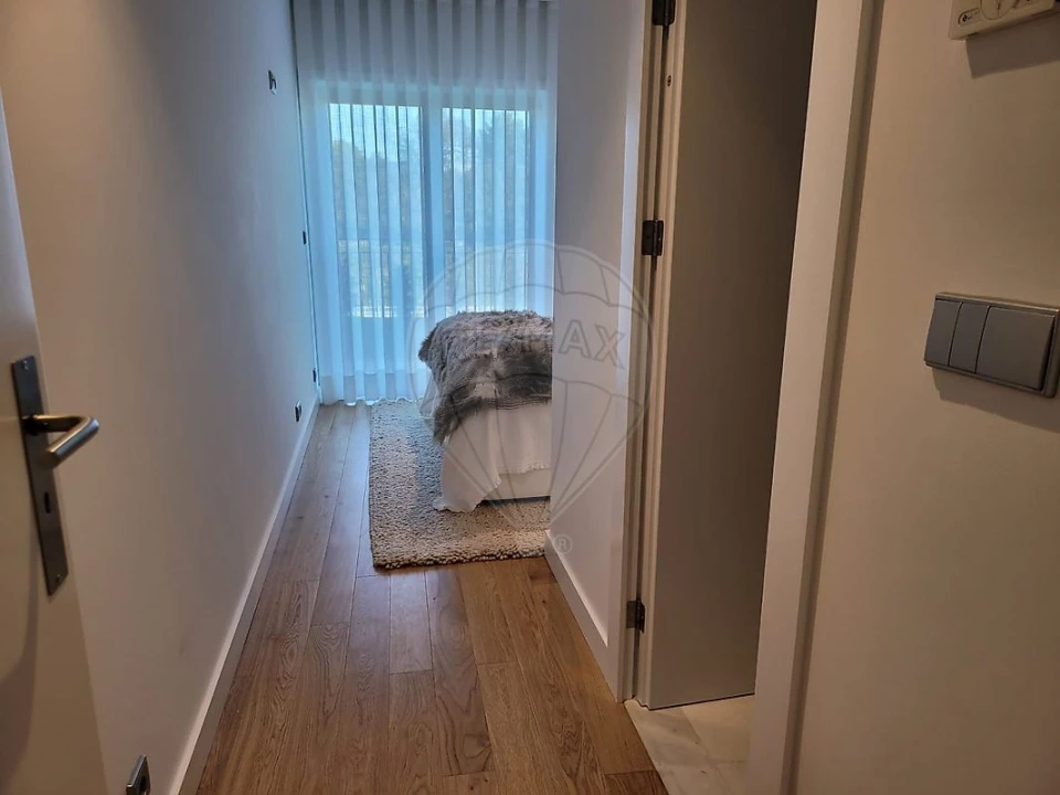 Apartamento T3 para Venda em Lordelo do Ouro e Massarelos Foto 6