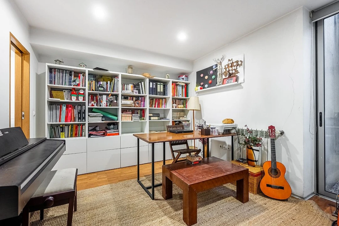 Moradia T4 para Arrendamento em Gulpilhares e Valadares Foto 27