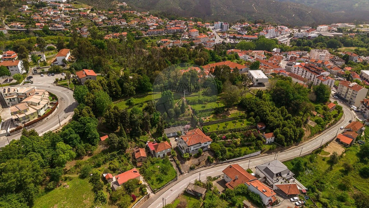 Moradia T6 para Venda em Sever do Vouga Foto 2
