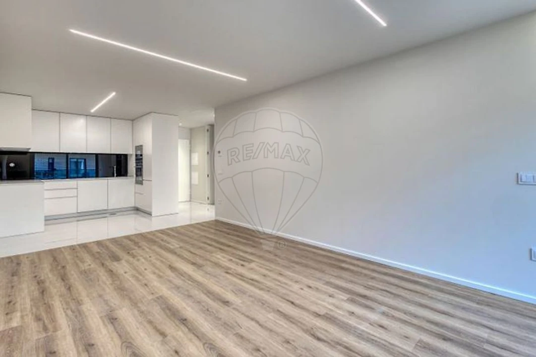 Apartamento T1 para Venda em Madalena Foto 8