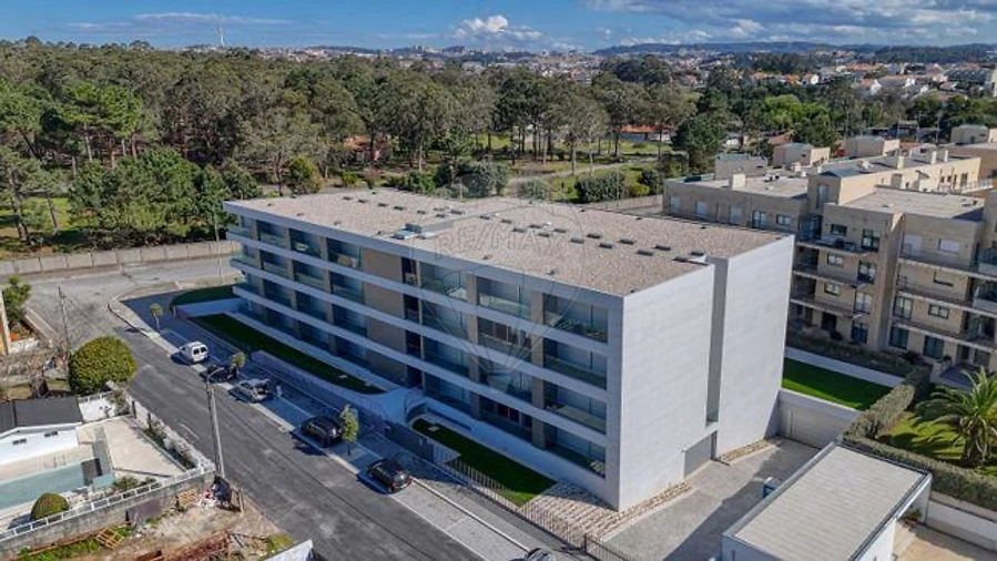 Apartamento T1 para Venda em Madalena Foto 17