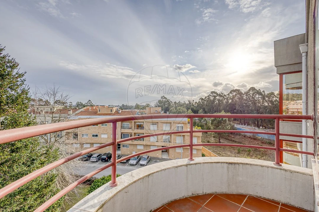 Apartamento T3 para Venda em Canelas Foto 9