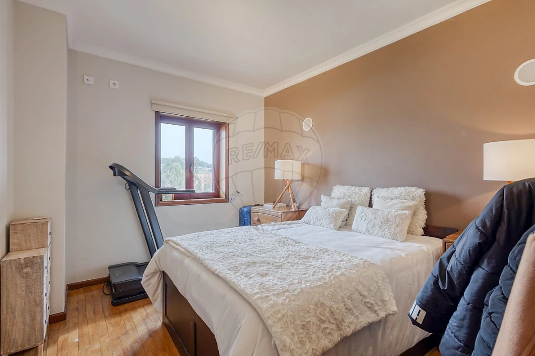 Apartamento T3 para Venda em Canelas Foto 24